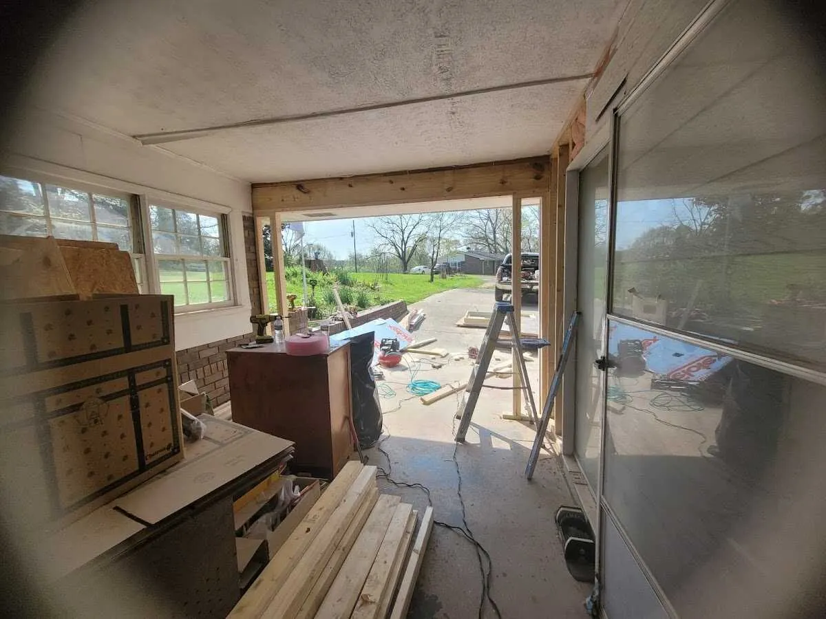 Air movers and dehumidifier for Drying & Dehumidification in Pittstown